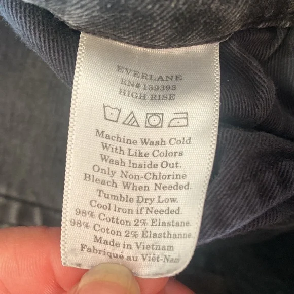 EVERLANE / Black Wash High Rise Ankle Skinny Jeans / 26 - Picture 5 of 5